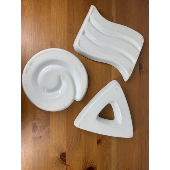 1999 Crate & Barrel White Porcelain Appetizer Oil Dip Dishes 3 Shapes Lot of 3 - Picture 10 of 13
